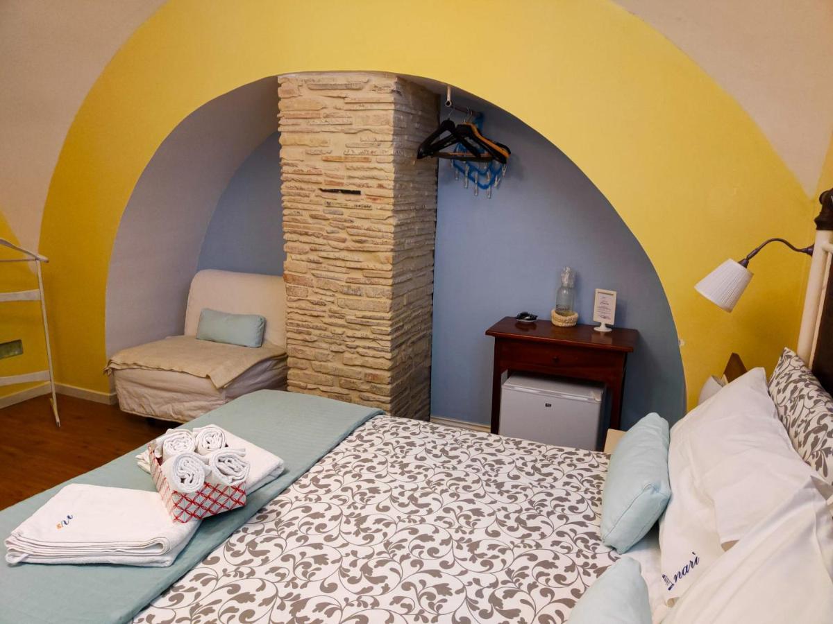 Nari Bed&Breakfast กาเอตา ภายนอก รูปภาพ
