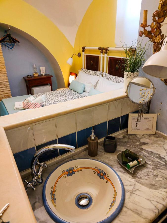 Nari Bed&Breakfast กาเอตา ภายนอก รูปภาพ