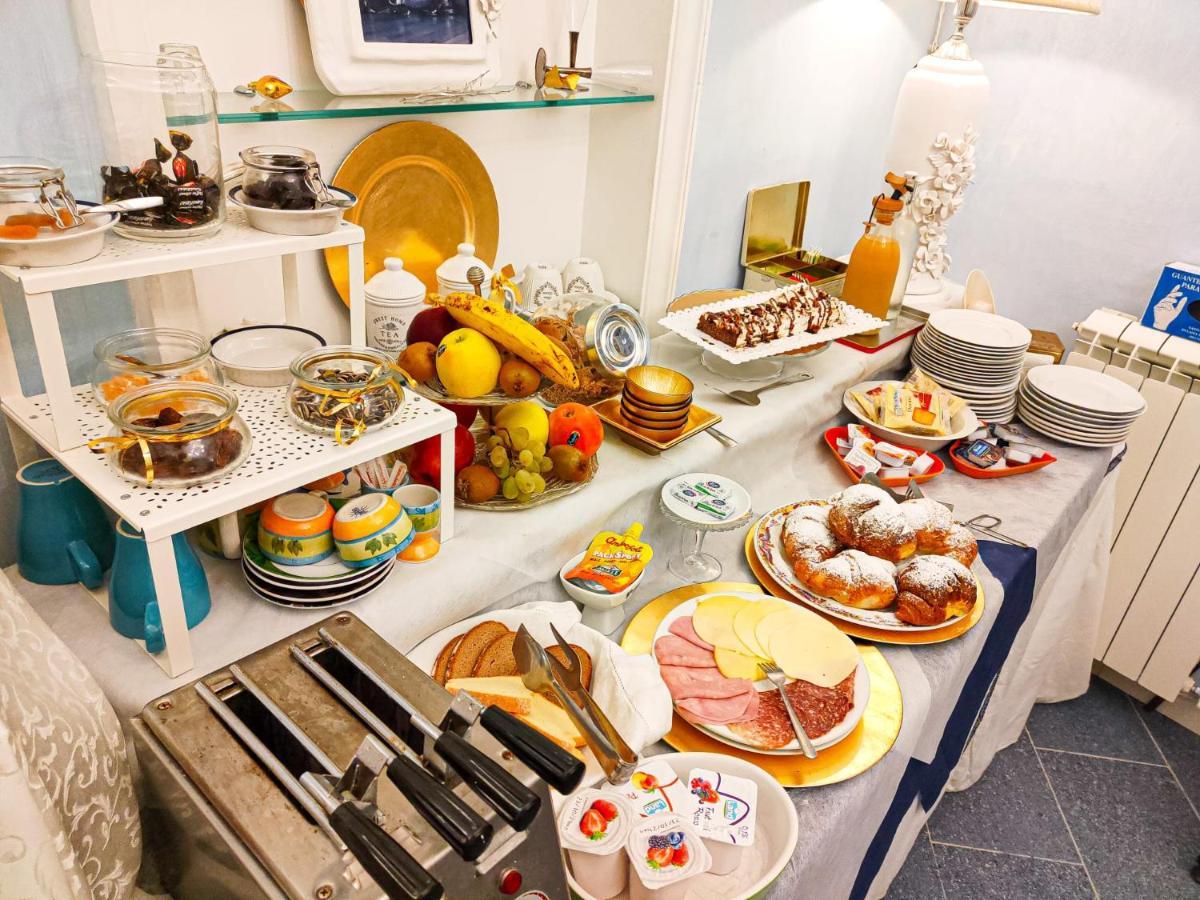 Nari Bed&Breakfast กาเอตา ภายนอก รูปภาพ