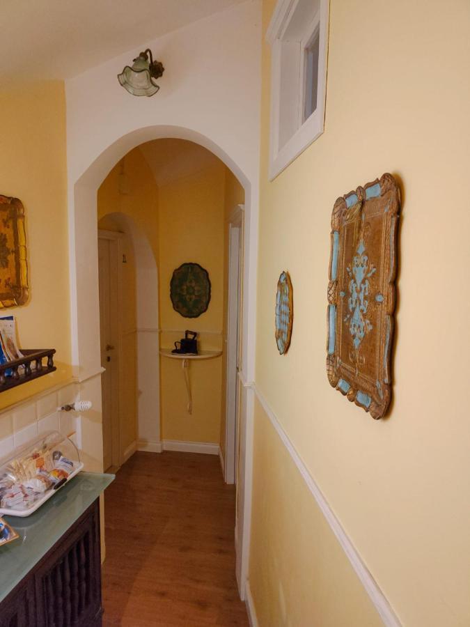 Nari Bed&Breakfast กาเอตา ภายนอก รูปภาพ