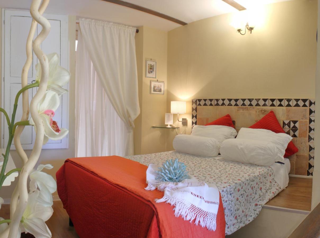 Nari Bed&Breakfast กาเอตา ภายนอก รูปภาพ