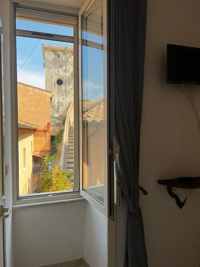 Nari Bed&Breakfast กาเอตา ภายนอก รูปภาพ